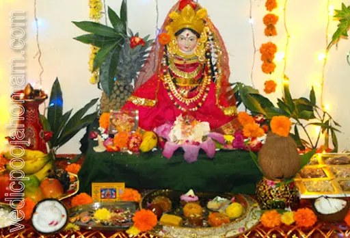pandit ji for mahalaxmi puja